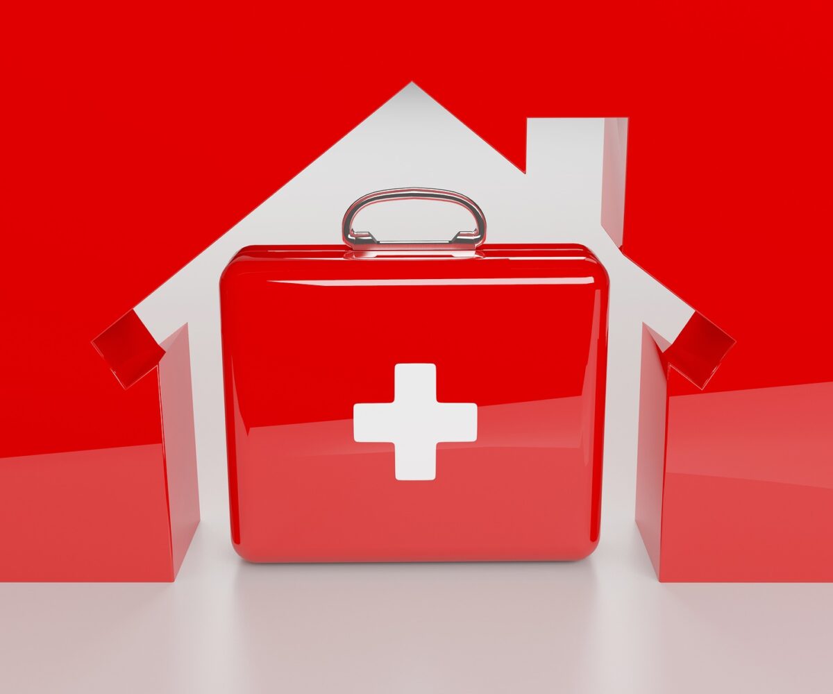 What to Keep in an Emergency Kit for the Home